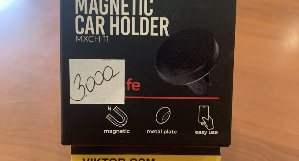 Mágneses telefontartó szellőzőrácsba